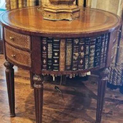 https://auctions4america.proxibid.com/Auctions-4-America/The-Famous-White-House-Demolition-Sale-Auction/event-catalog/253989
