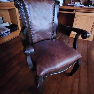 https://auctions4america.proxibid.com/Auctions-4-America/The-Famous-White-House-Demolition-Sale-Auction/event-catalog/253989