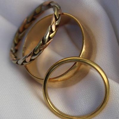 Gold wedding bands