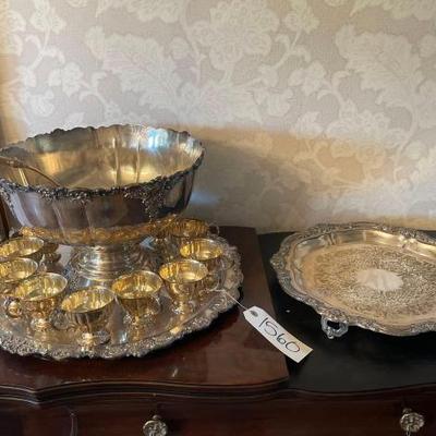 #1560 â€¢ Grande Baroque by Wallace Silverplate Punch Bowl Set
