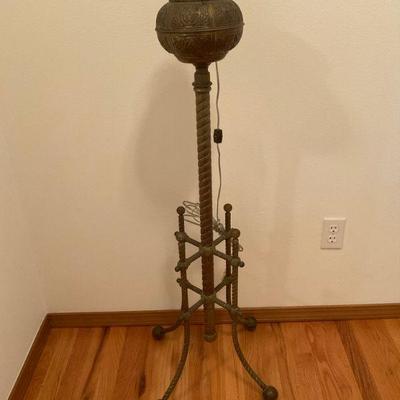 Victorian Brass Oil Lamp - Electric