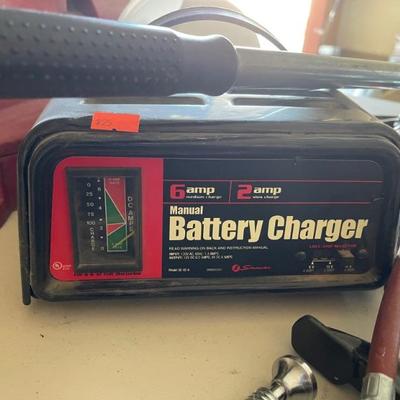Battery charger 
