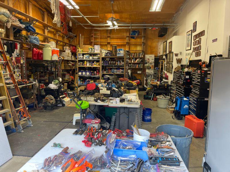 Destin Estate Sales SRB "Man Cave" tools & collectibles 50 OFF