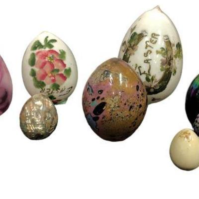 Collection Art Glass, Porcelain & Abalone Eggs 