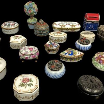 Collection Antique Trinket Boxes, LIMOGES