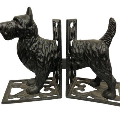 Vintage Cast Iron Scottish Terrier Dog Bookends 
