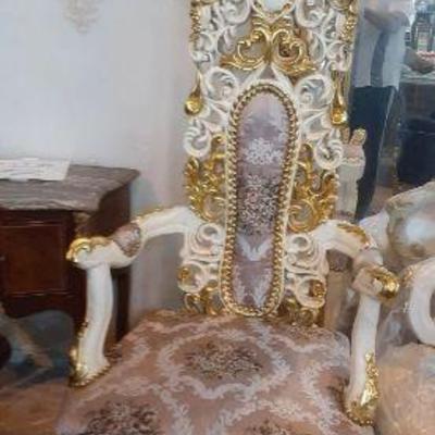https://auctions4america.proxibid.com/Auctions-4-America/Fort-Lauderdale-Furniture-Auction/event-catalog/254318