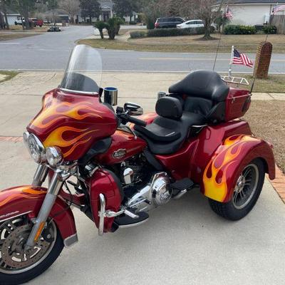 2013  Harley Davidson trike, 30k miles. Recent service, (tires seals etc) paint in past 6mo. $7500.00 in receipts. Asking $19k 

