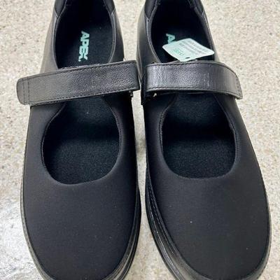 More Orthopedic shoes