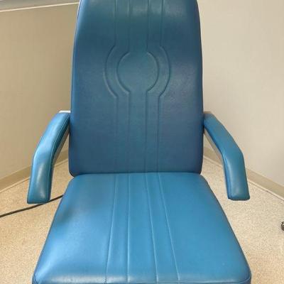 One of 2 Midmark Podiatry 417 Chairs