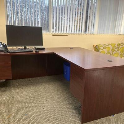 Hon Executive Desk