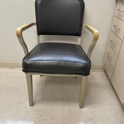 One of 2 Steelcase Chair lots