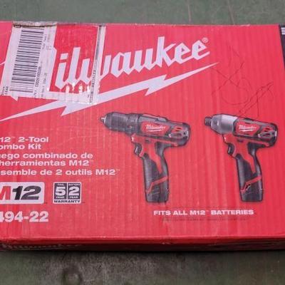 #6094 â€¢ Milwaukee 2 Tool Combo Kit
