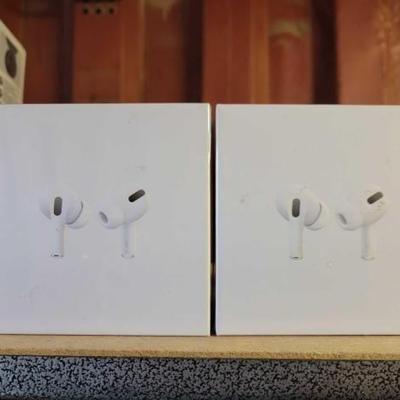 #6020 â€¢ NEW!!! 2 Airpods Pros
