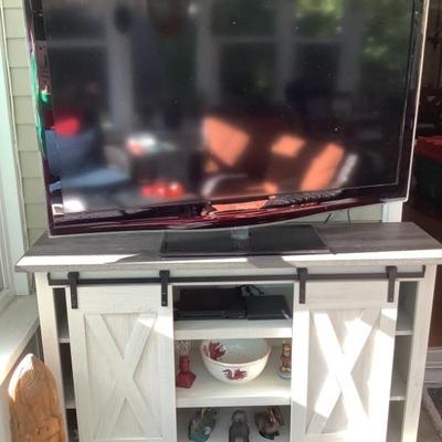 TV and cabinet for sale 