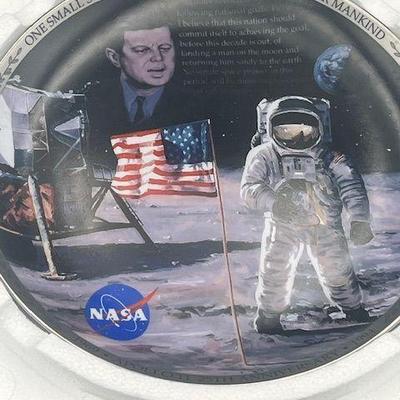 America's Triumph Space Bradford Exchange Plate