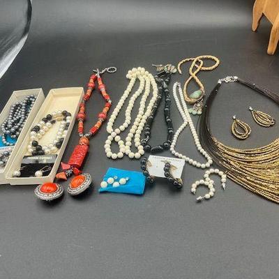 8 Costume Jewelry Necklace and Earring Sets Lot