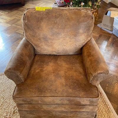  Pair of Upholstered Swivel Chairs with Ottoman 32Wx29Dx32H, SH 17 1/2 