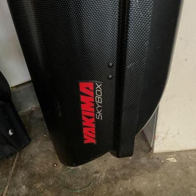 Yakima Sky Box (no key) roof top car storage 