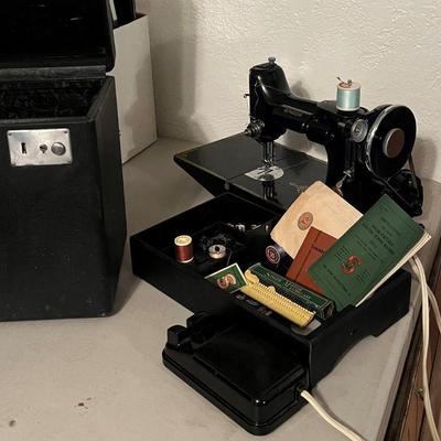 Singer Featherweight