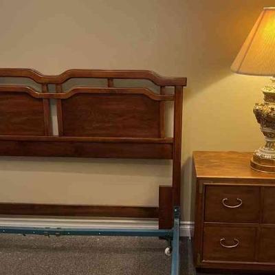 Thomasville Queen Bed and Nightstand 