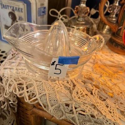 Hazel Atlas Criss Cross Citrus Reamer