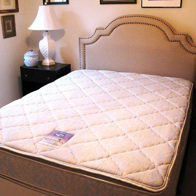 Queen Bed Upholstered Nailhead Trim Headboard