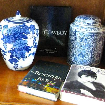 Vintage Chinese Porcelain Ceramic Blue and White Ceramic Ginger Jar / Autographed Signed Books