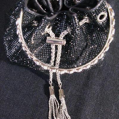 Crystal Bucket Drawstring Handbag Crossbody Sparkly Purse with Crystal Handle