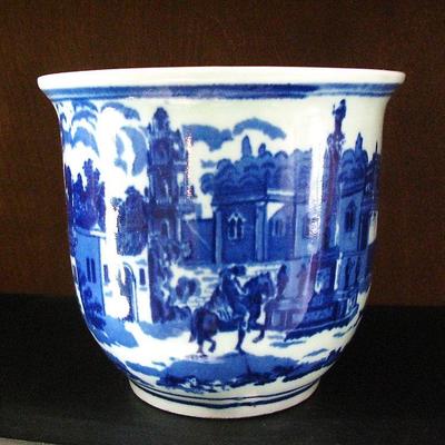 Victoria Ware Ironstone Blue and White Pot