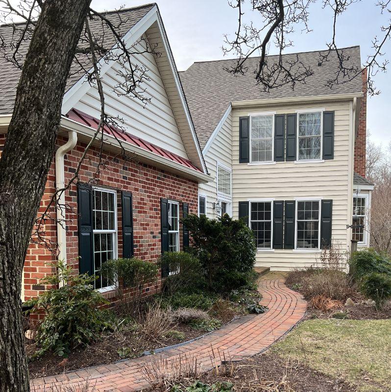 GUNNING AND COMPANY ESTATE SALES IS IN PHOENIXVILLE PA FOR A 2DAY SALE