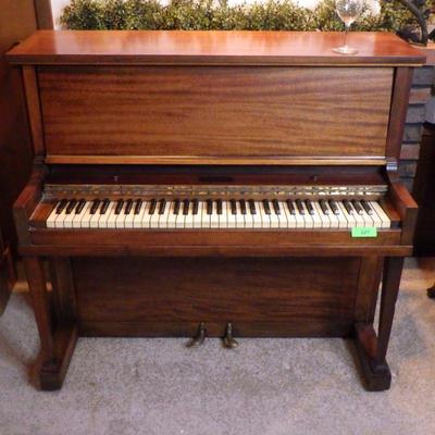 CHILDS/YOUTH PIANO (NOT A TOY) 