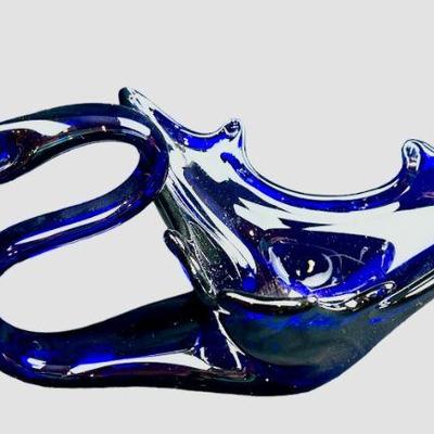 Blown stretched cobalt glass swan