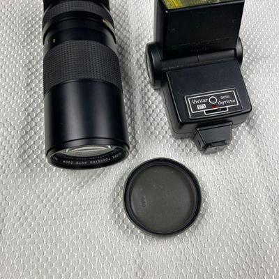 Vivitar Close Focusing Auto Zoom Lens & Flash