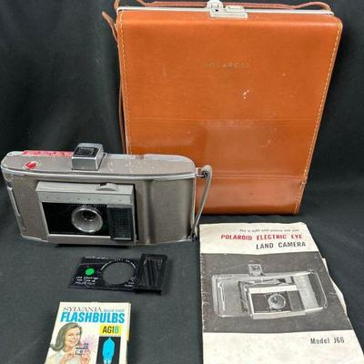 Vintage Polaroid Electric land Camera J66
