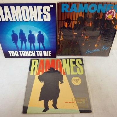 1035	ALTERNATIVE ROCK ALBUMS 3 RAMONES LPS
