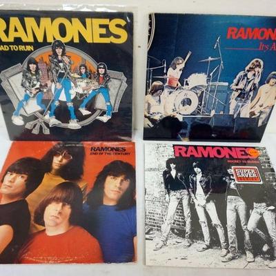 1034	ALTERNATIVE ROCK ALBUMS 4 RAMONES LPS

