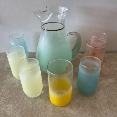 vintage Blendo pitcher with 7 glasses