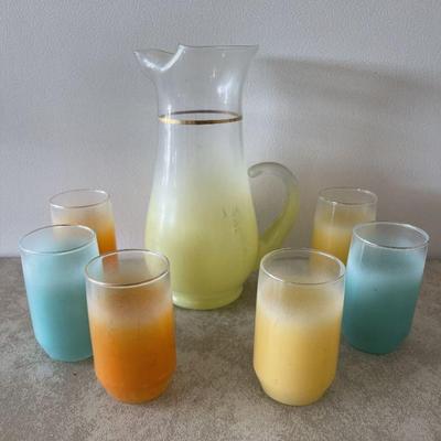 vintage Blendo pitcher with 5 glasses