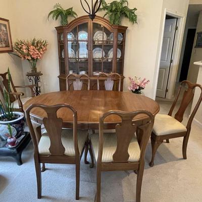 dining suite-table w/two leaves, China cabinet, 6 chairs-Davis Furniture Co.