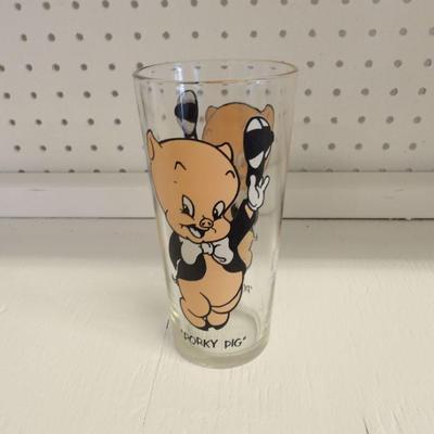 Looney Tunes Glass