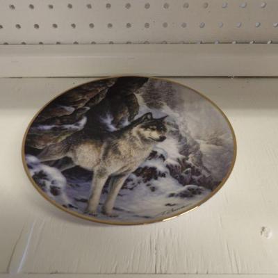 Wolf Plate
