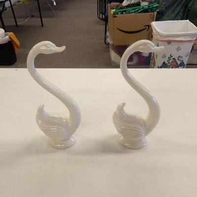 Swan Porcelain Figurines