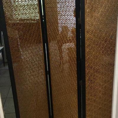 Vintage screen 