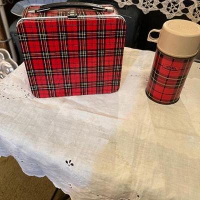 $12 Vtg Metal Aladin Tartan  Lunchbox and Matching Thermos