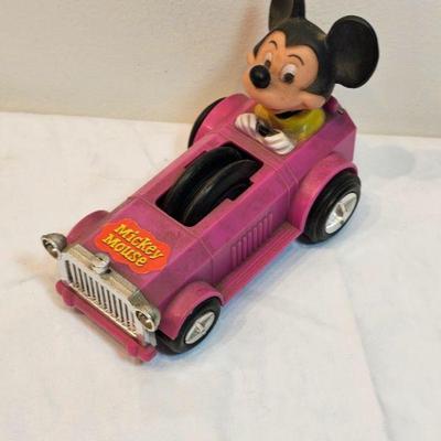 https://www.auctionninja.com/stress-free-estate-services-llc/sales/details/timeless-antique-toys-sport-memorabilia-and-collectibles-aucti...