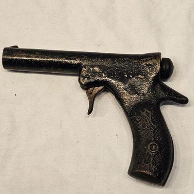 https://www.auctionninja.com/stress-free-estate-services-llc/sales/details/timeless-antique-toys-sport-memorabilia-and-collectibles-aucti...