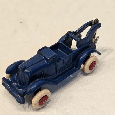 https://www.auctionninja.com/stress-free-estate-services-llc/sales/details/timeless-antique-toys-sport-memorabilia-and-collectibles-aucti...