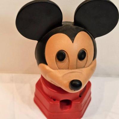 https://www.auctionninja.com/stress-free-estate-services-llc/sales/details/timeless-antique-toys-sport-memorabilia-and-collectibles-aucti...
