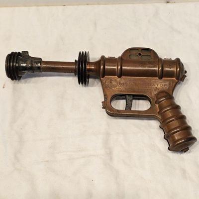 https://www.auctionninja.com/stress-free-estate-services-llc/sales/details/timeless-antique-toys-sport-memorabilia-and-collectibles-aucti...